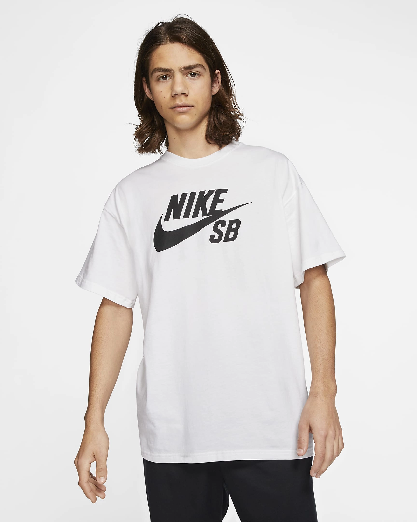 Nike SB Logo Skate T-Shirt: Stilrent på gaden, flyvende i luften – din nye favorit trøje!