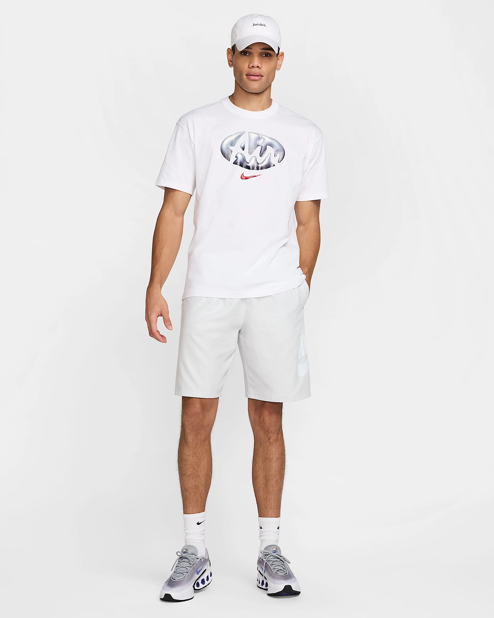 Nike Sportswear Max90 T-Shirt til mænd: Klassisk stil, uovertruffen komfort – dit nye must-have!
